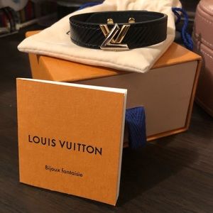 Louis Vuitton Twist Bracelet